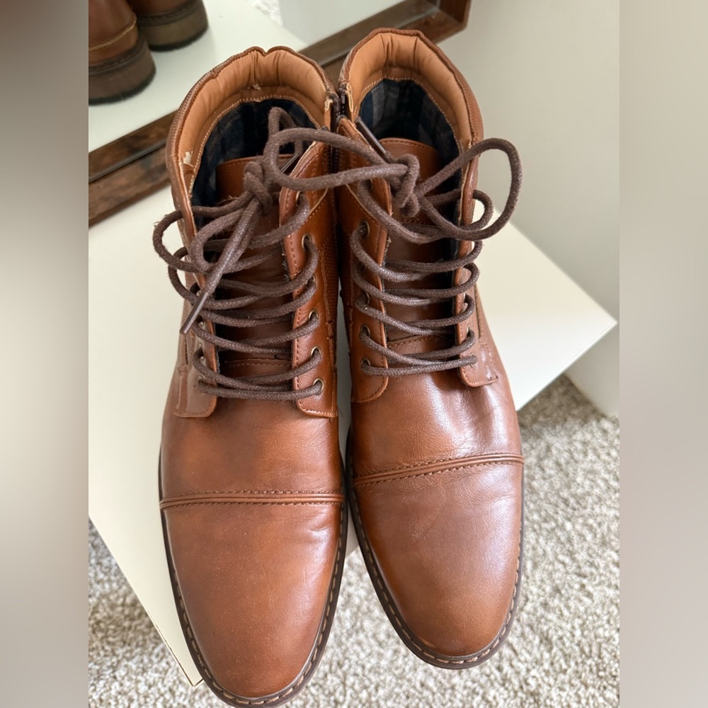 Steve Madden Brown Lace-Up Boots